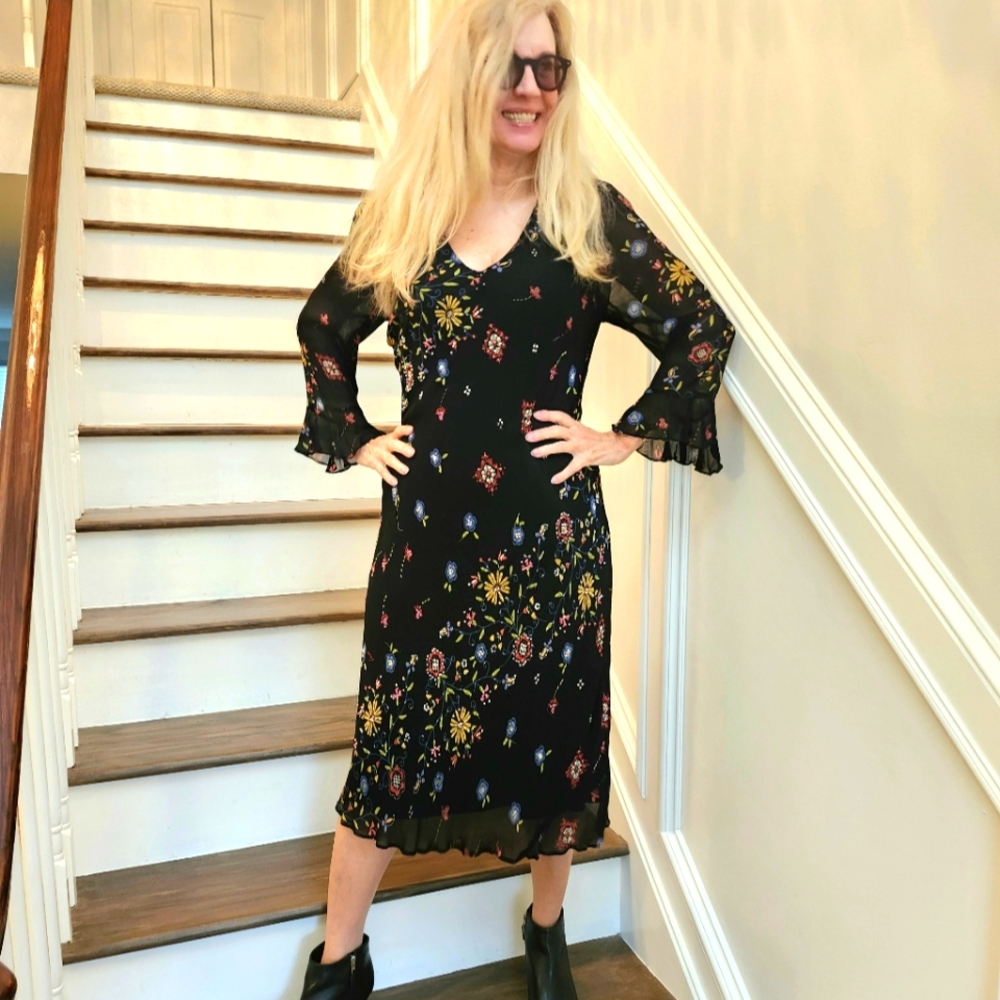 Eva Blue Pretty Pro Cleaned Multi-Color Floral Maxi Dress, 12, $35